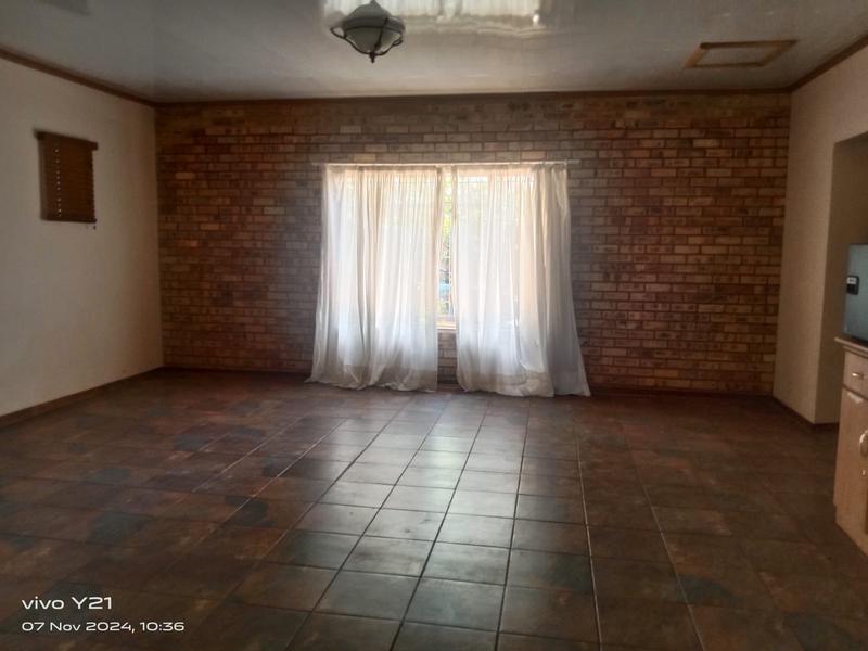 4 Bedroom Property for Sale in Kuruman Northern Cape